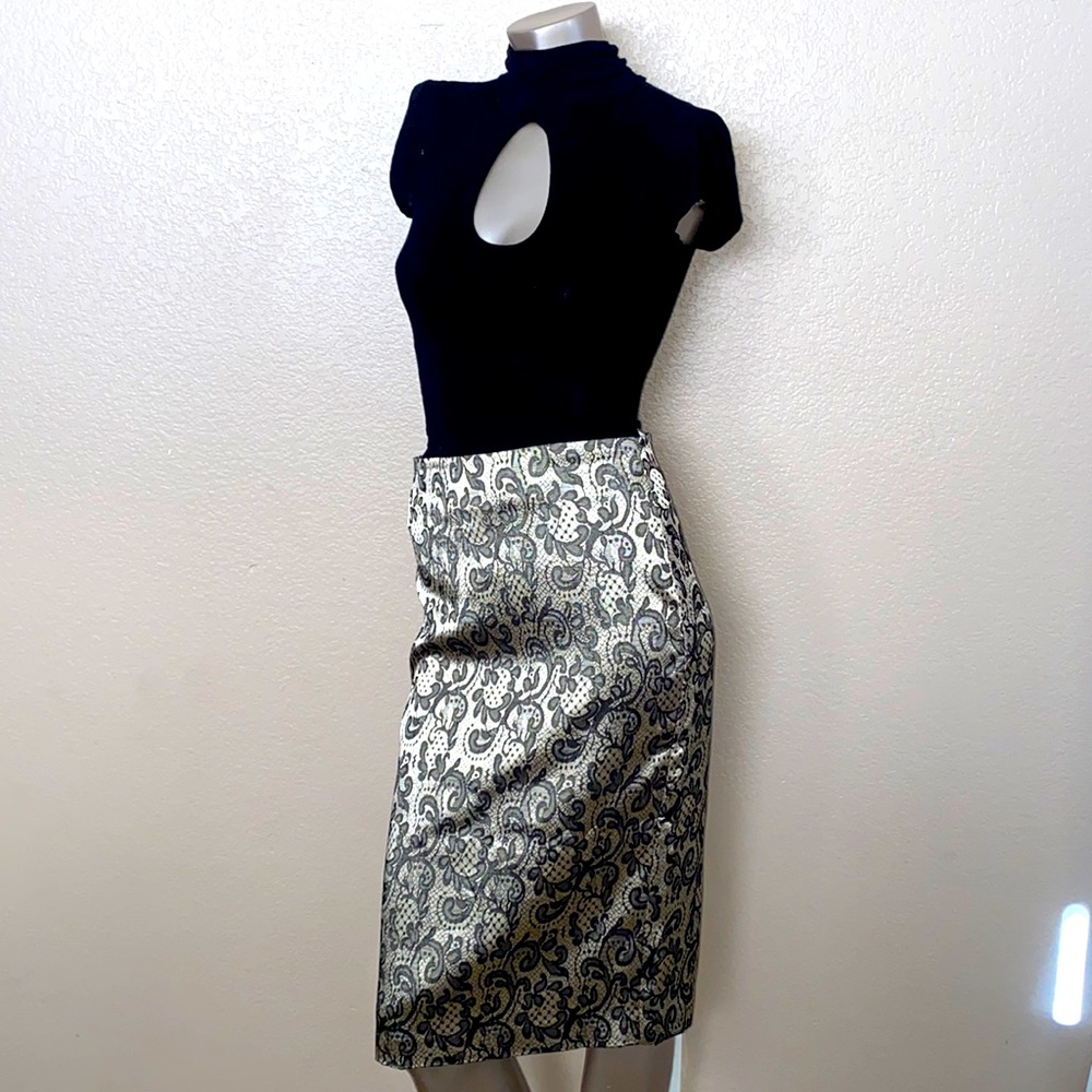 Brand new pencil skirt